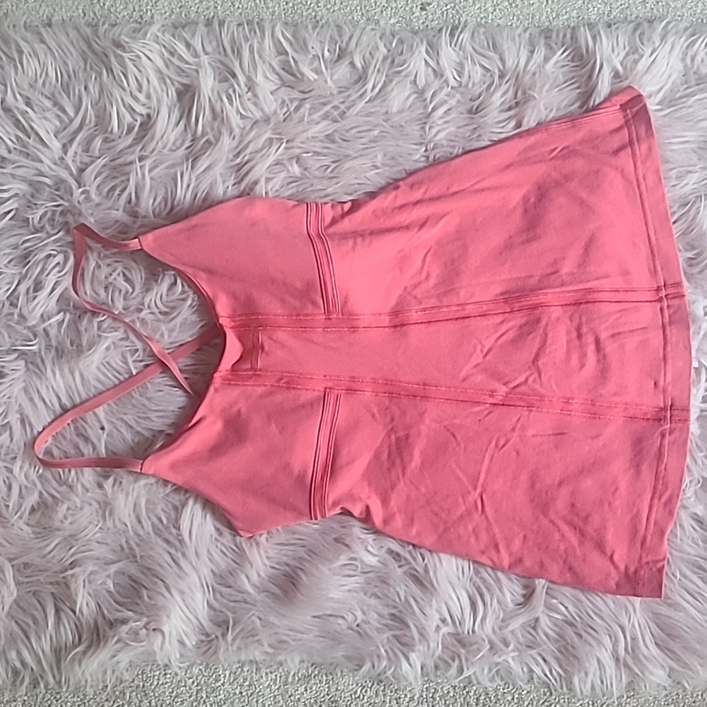 Lululemon pink workout tank size 6